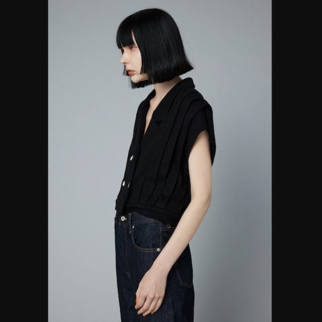 -Sale- HeRIN.CYE Collar cut tops   (售完為止)