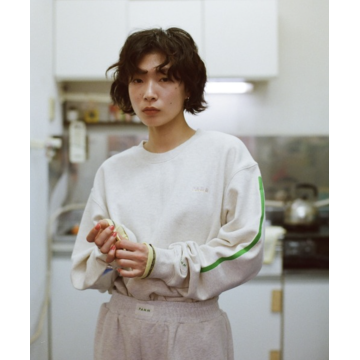 PAMM 內裡寬鬆的運動衫